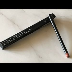 NIB Zoeva Graphic Lips Pencil - Stumbling Grace